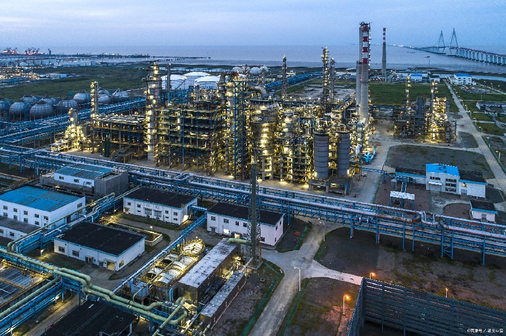 PPH储罐法兰和罐体是一体成型吗